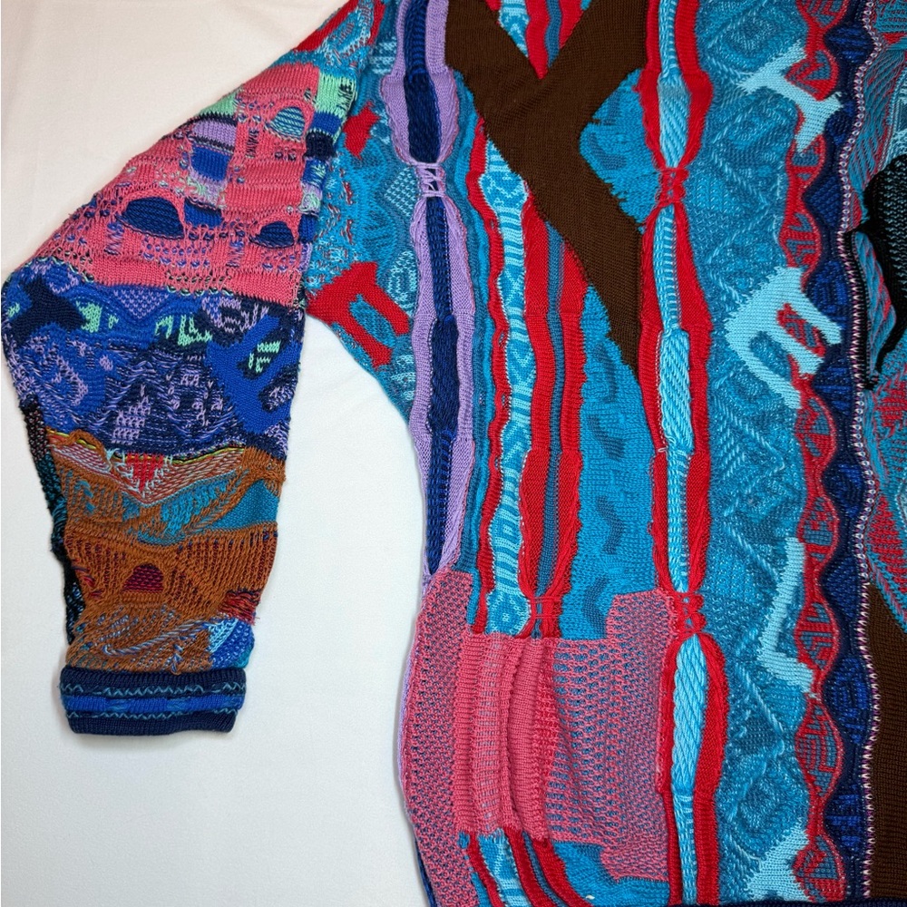 Vintage Coogi Women's Sweater Size M 3D Knit Blue Purple Alphabet Pattern Rare - Picture 11 of 13